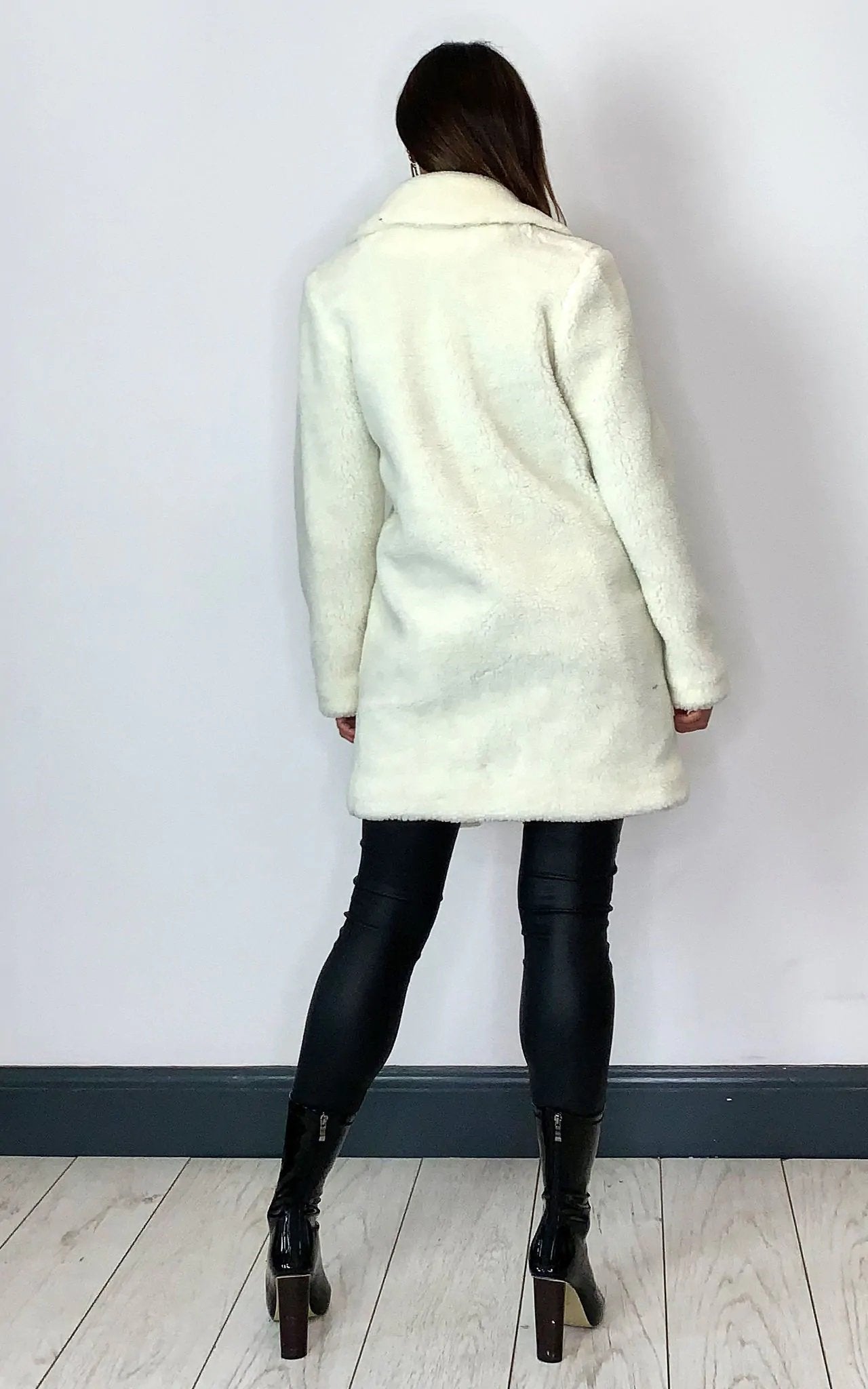 Stud Button Borg Teddy Coat (1905)