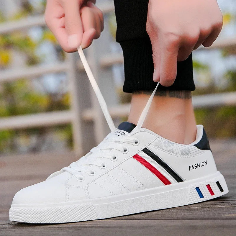 2024 Mens Casual Sneakers New Fashion Lace-up White Shoes Student