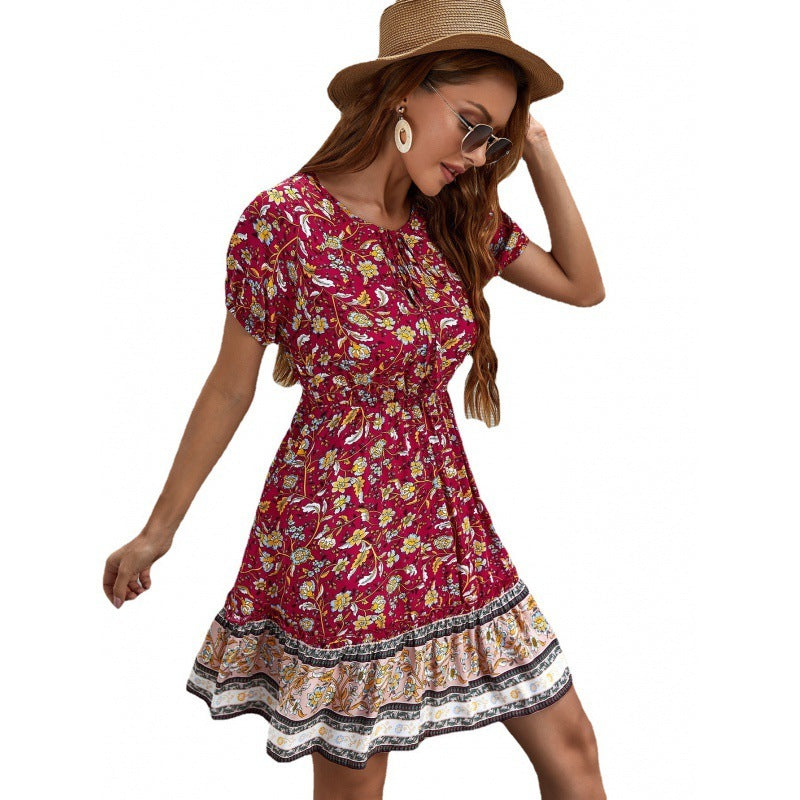 Casual V-neck Tether Positioning Printing Short-sleeved Women